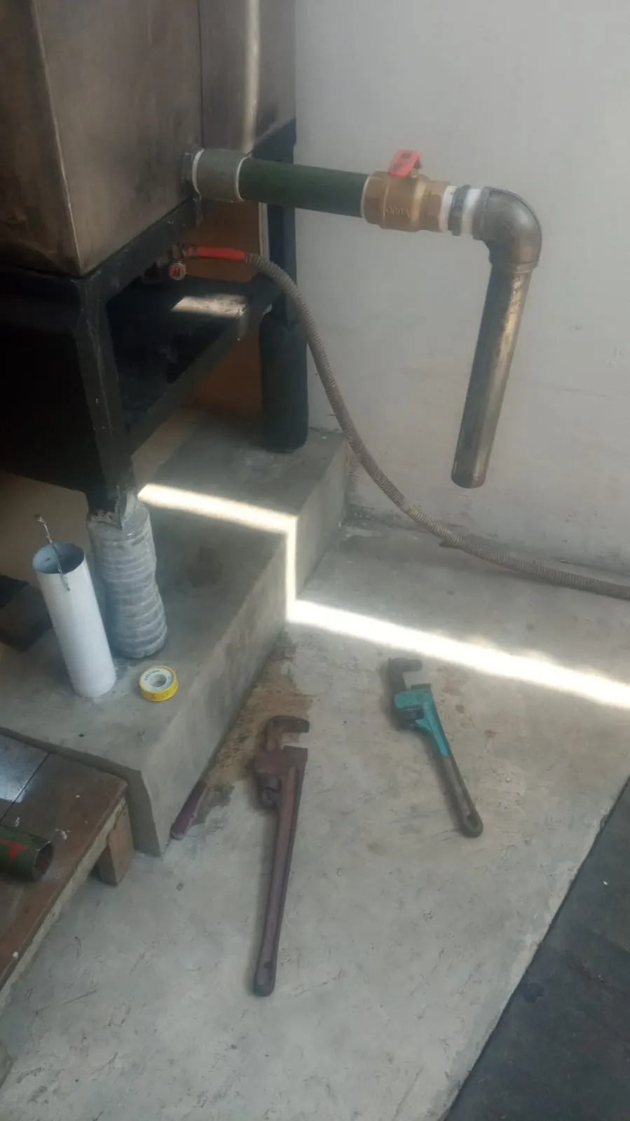 Pemasangan Stop kran customer Sigura-gura 