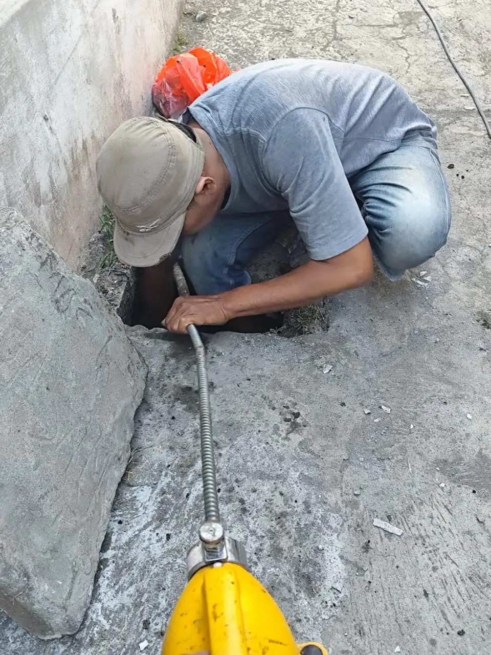 Tukang Saluran Mampet